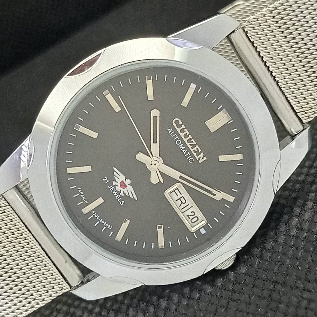 Vintage 1970 Citizen Automatic Mens Silver Watch WDaydate  Black Face